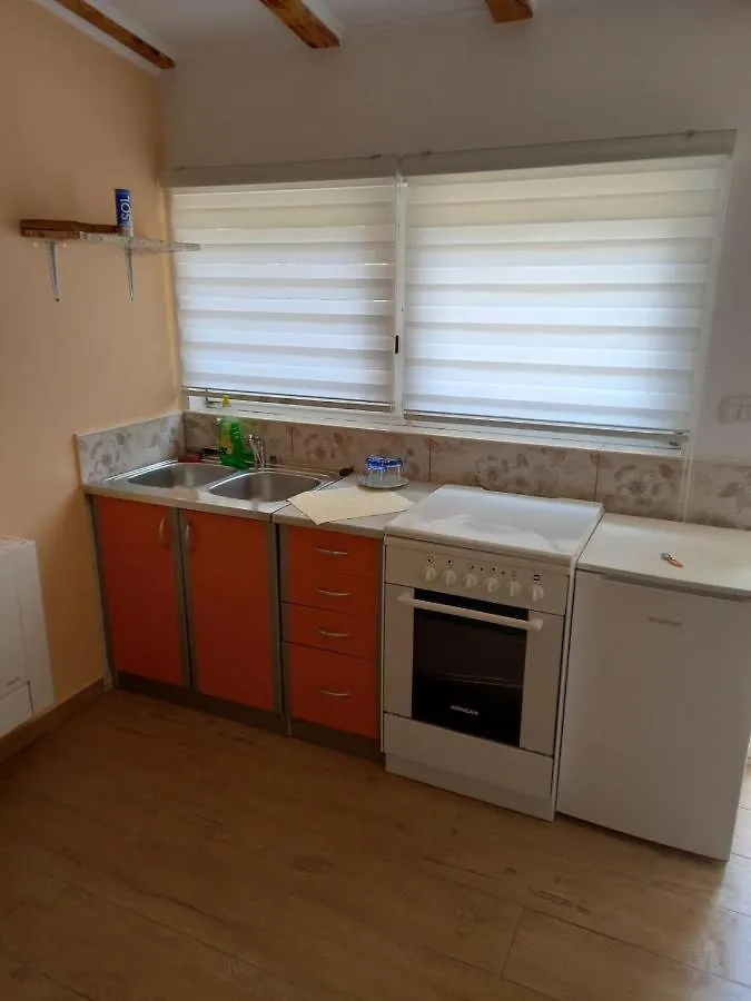 Studio Apartment In Ika With Balcony, Air Conditioning, Wifi, Washing Machine 5025-3