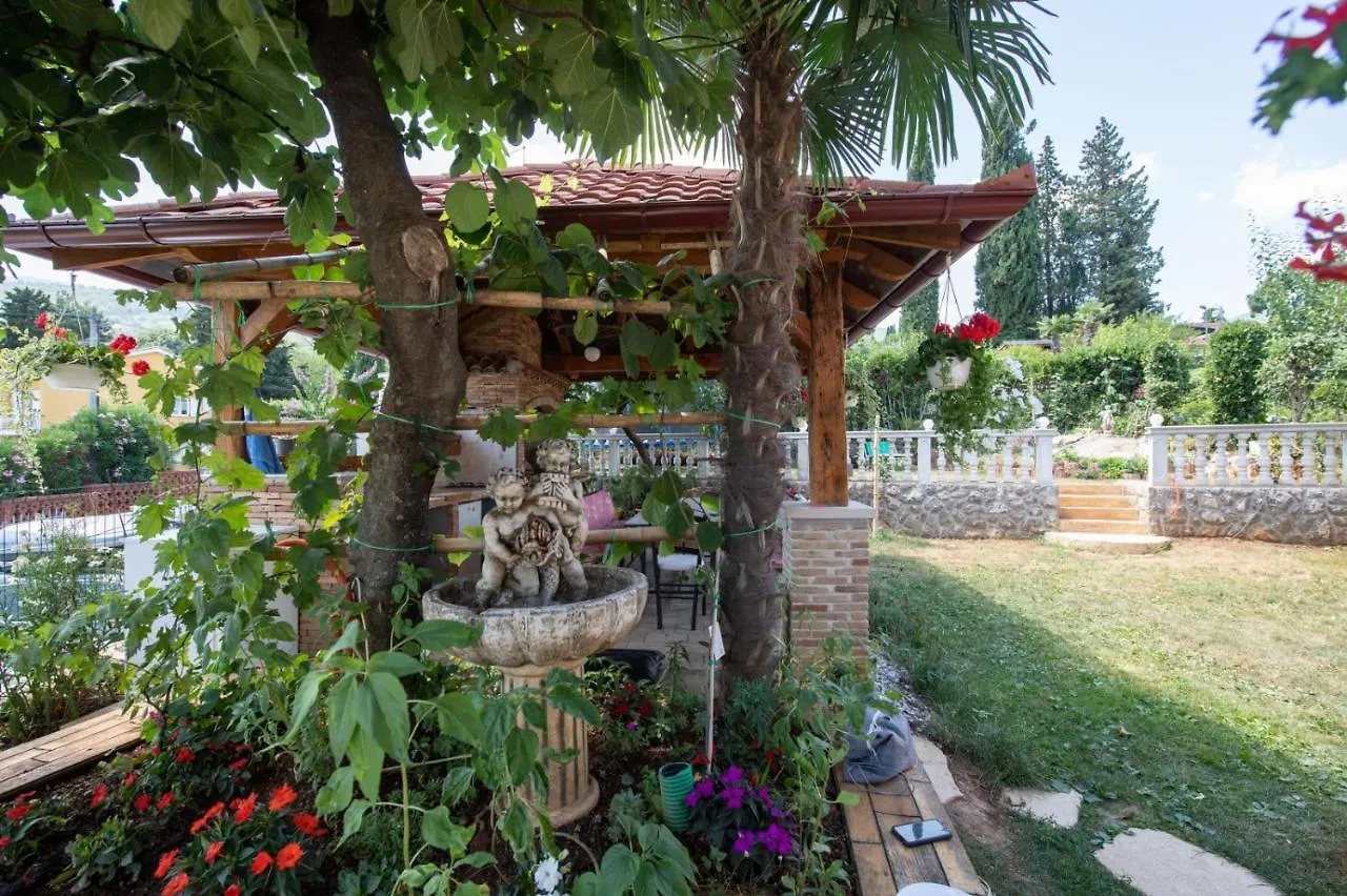 Studio Apartment In Ika With Balcony, Air Conditioning, Wifi, Washing Machine 5025-3 0*,